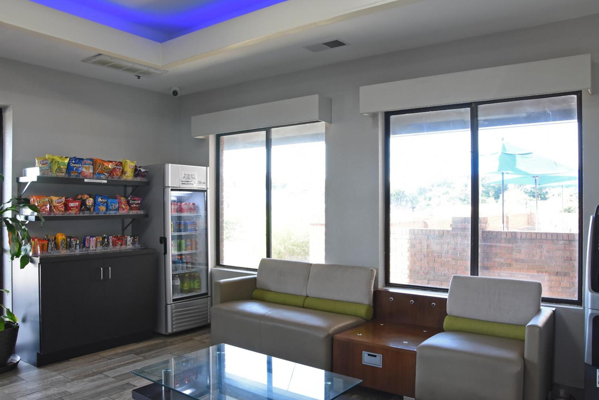 Days Inn By Wyndham Lebanon Exteriér fotografie